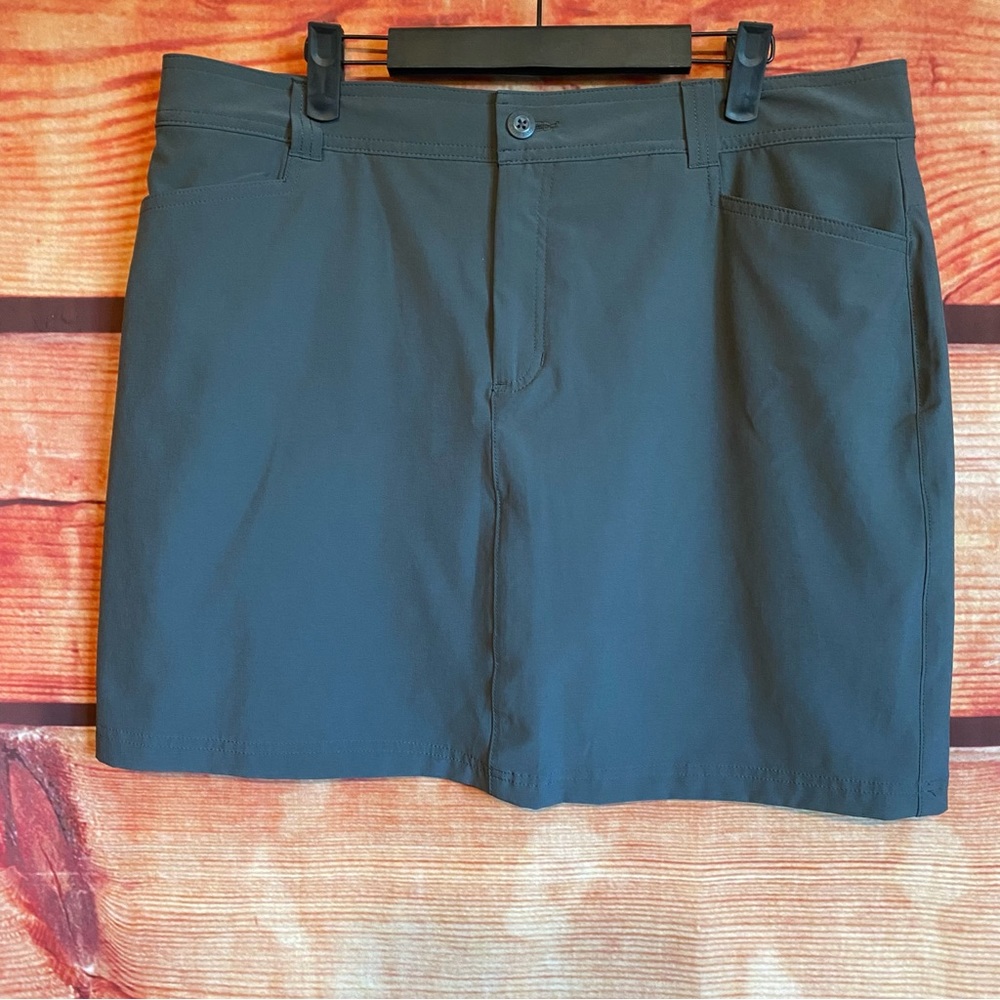 Eddie Bauer Activewear Skort